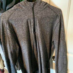Men’s lululemon Gray 3/4 zip.